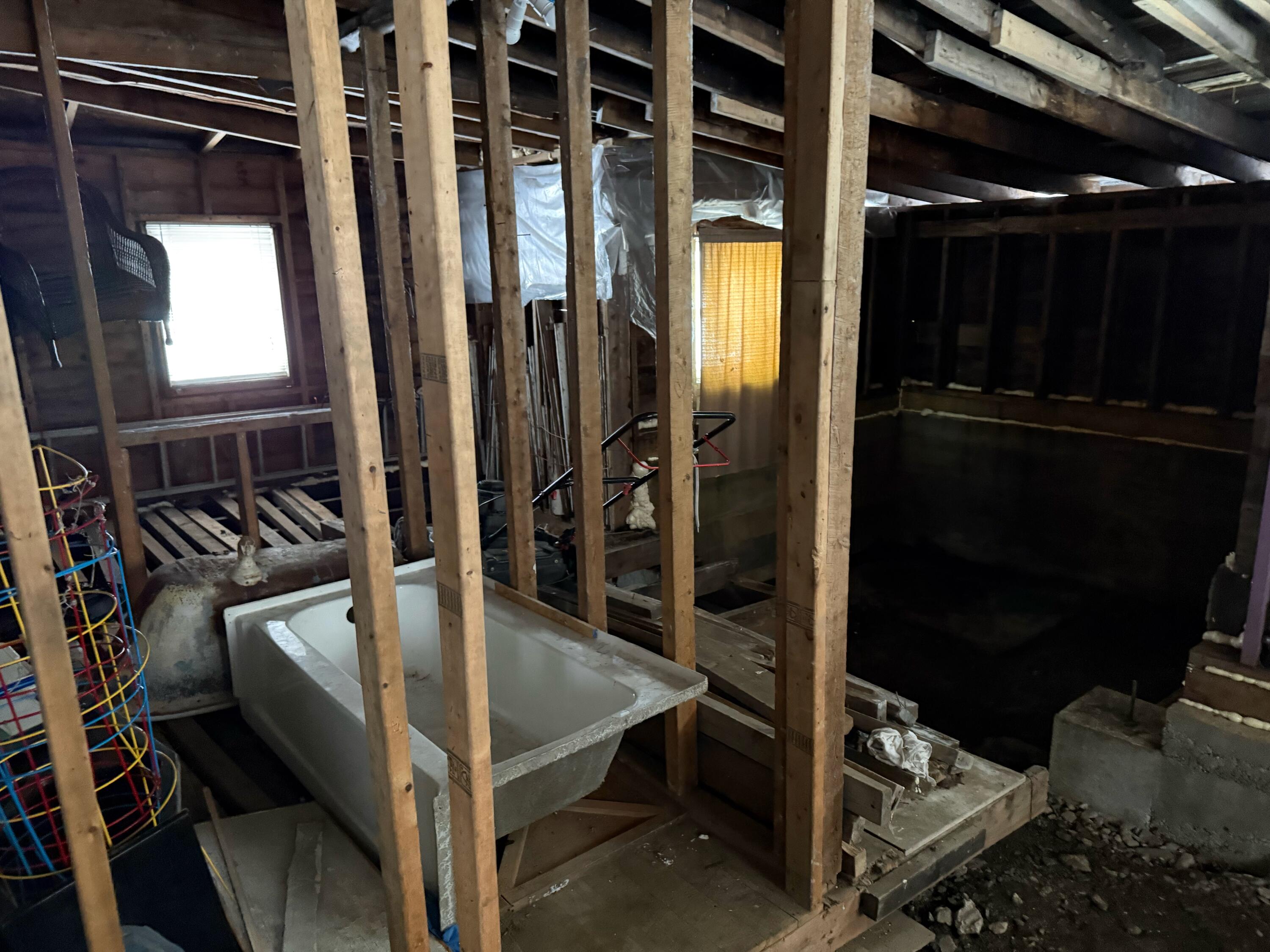 241 Lincoln Street Saco, ME 04072 - Photo 9 of 12 5484E5F6-2EFA-46EB-95D1-0DE4BDD99700