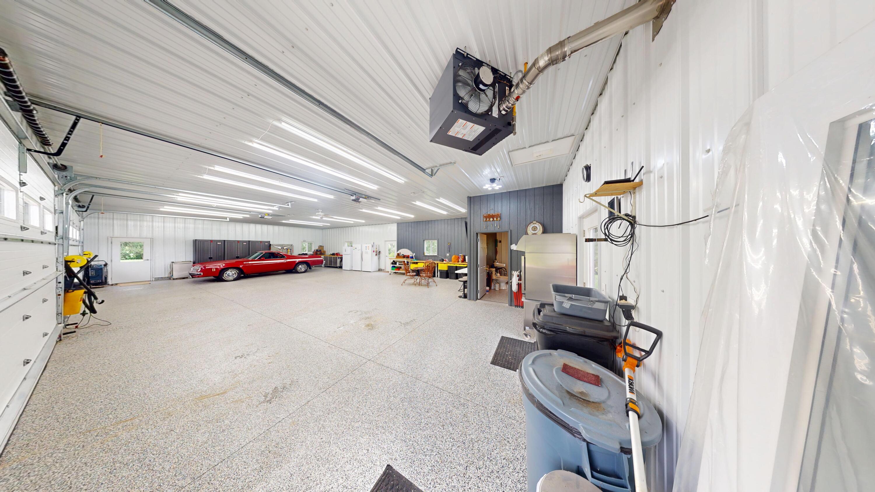 W25757 Bear Coulee Road Dodge, WI 54661 - Photo 13 of 91 Garage