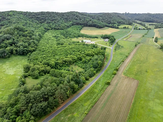 $995,000 | W25757 Bear Coulee Road, Dodge, WI 54661