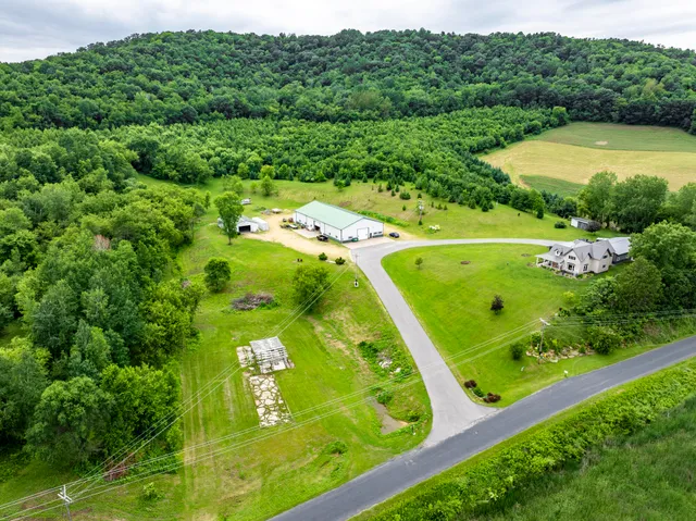 $995,000 | W25757 Bear Coulee Road, Dodge, WI 54661