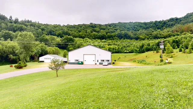 $995,000 | W25757 Bear Coulee Road, Dodge, WI 54661