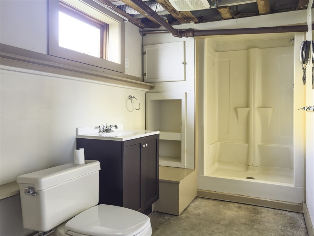 29 Aberdeen Road Framingham, MA 01702 - Photo 34 of 39 Gallery Image 34