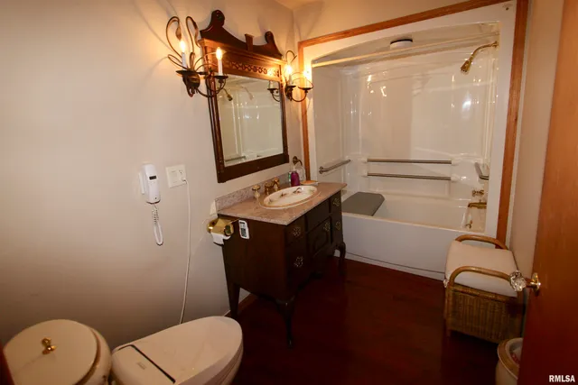 $499,900 | 4121 North Koerner Road, Peoria, IL 61615