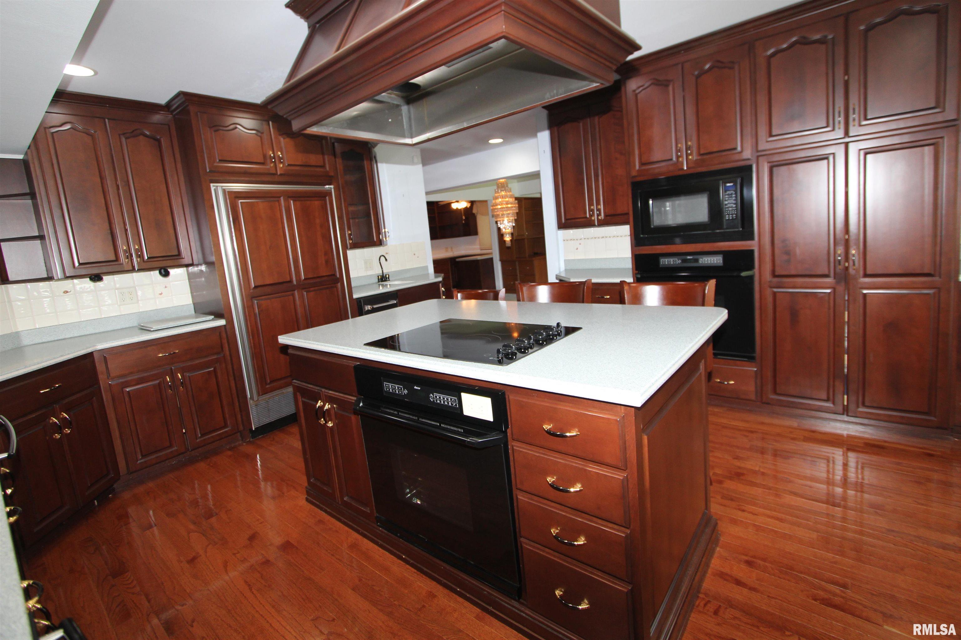 4121 North Koerner Road Peoria, IL 61615 - Photo 20 of 100