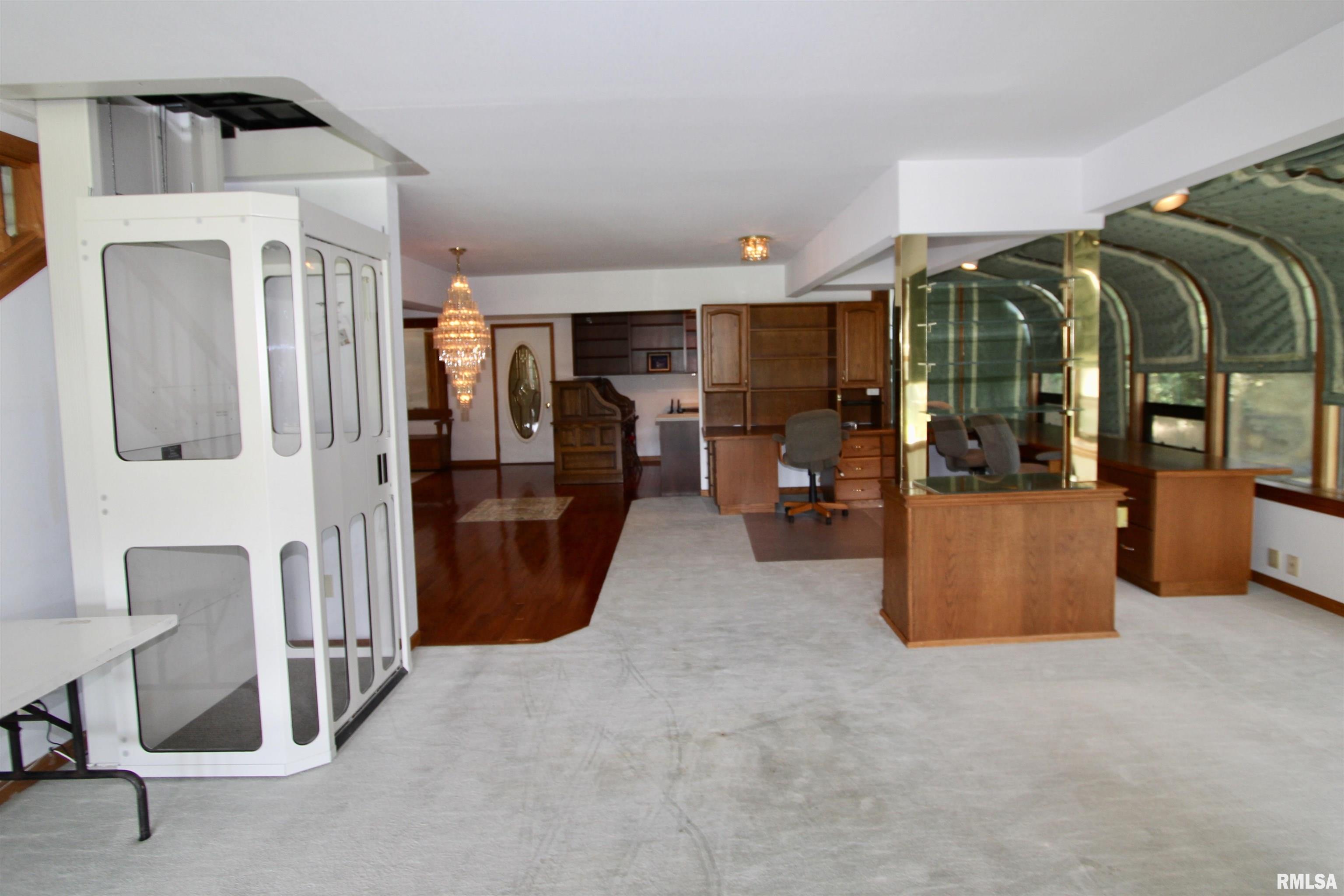 4121 North Koerner Road Peoria, IL 61615 - Photo 34 of 100