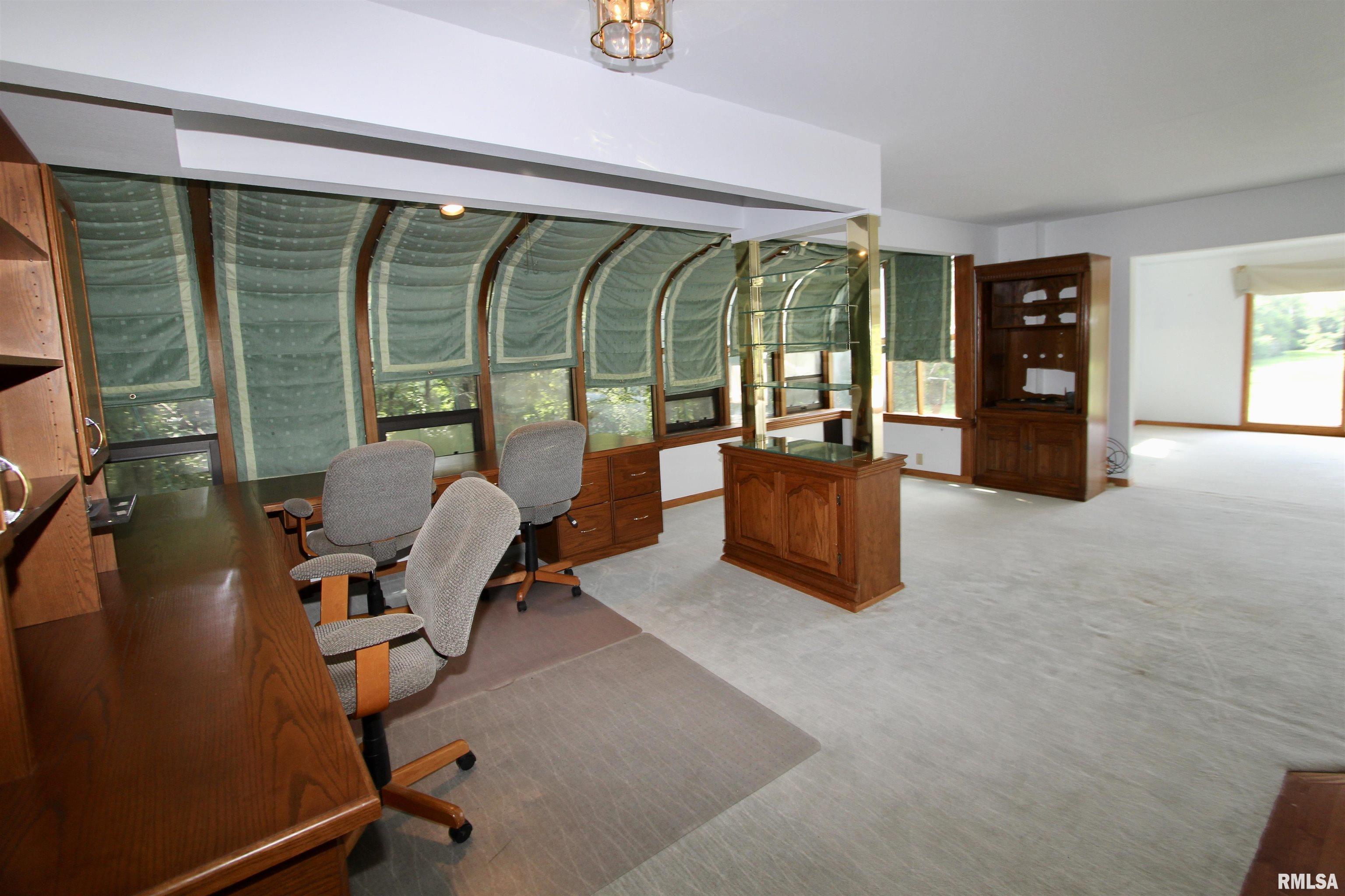 4121 North Koerner Road Peoria, IL 61615 - Photo 37 of 100