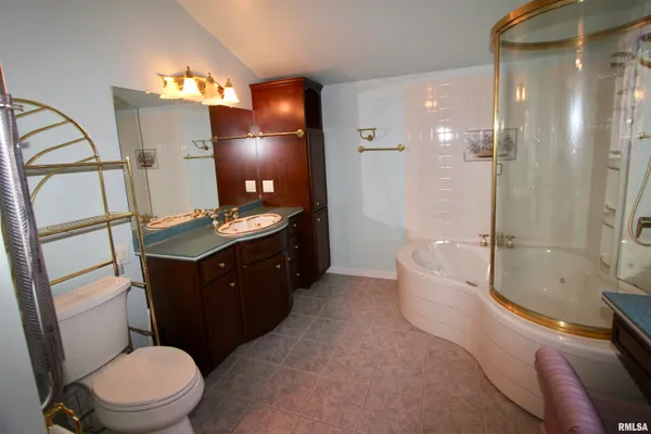 $499,900 | 4121 North Koerner Road, Peoria, IL 61615