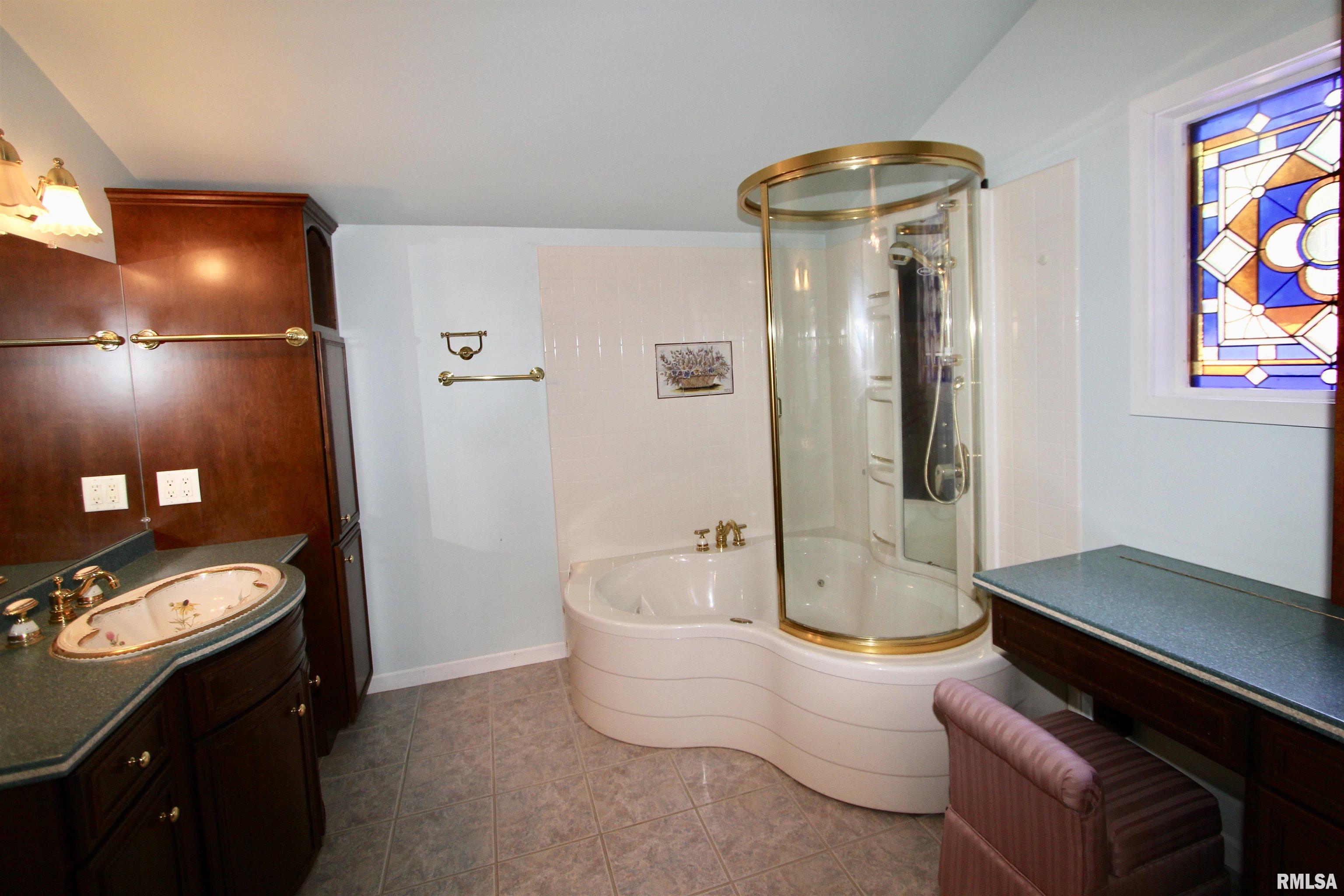 4121 North Koerner Road Peoria, IL 61615 - Photo 59 of 100