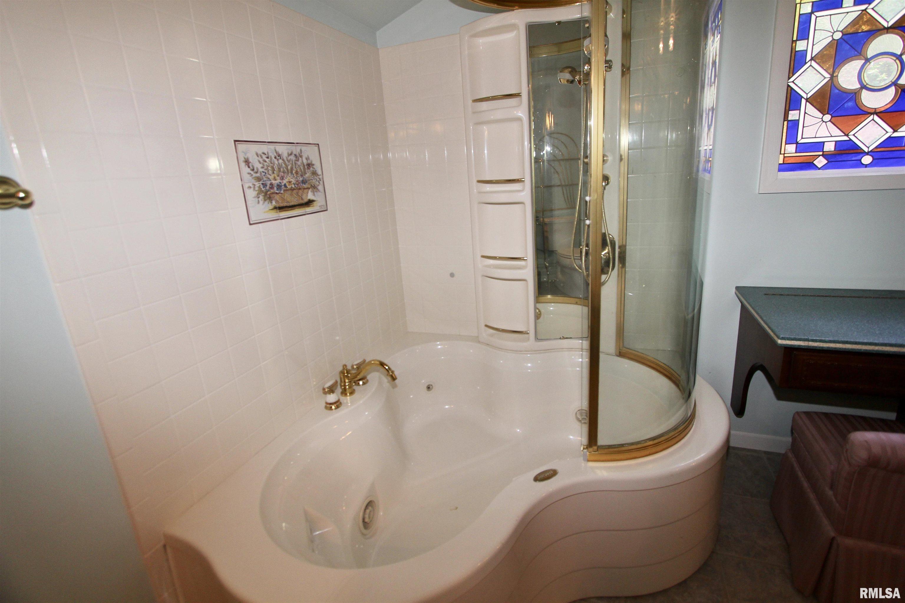 4121 North Koerner Road Peoria, IL 61615 - Photo 60 of 100