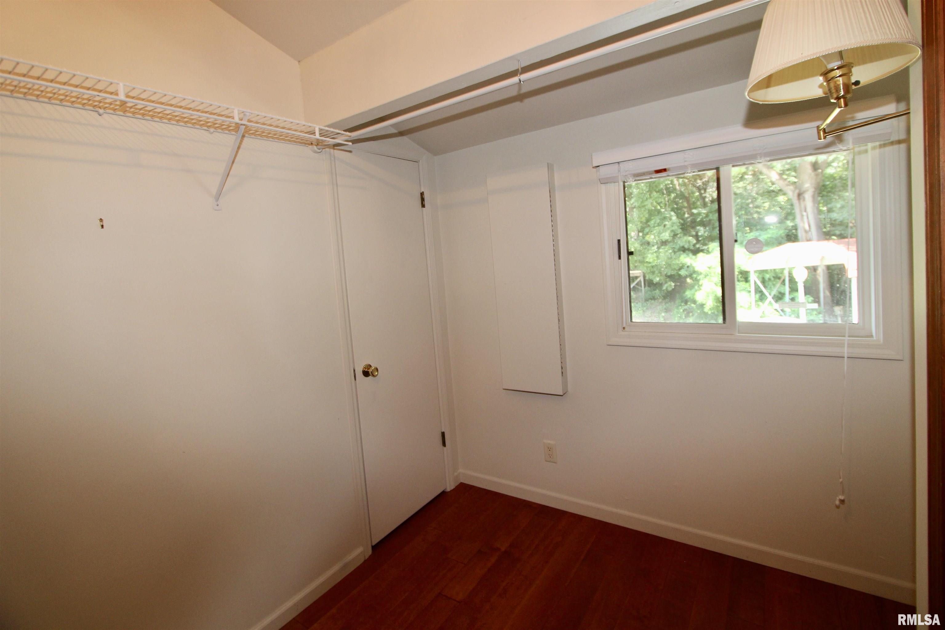 4121 North Koerner Road Peoria, IL 61615 - Photo 66 of 100