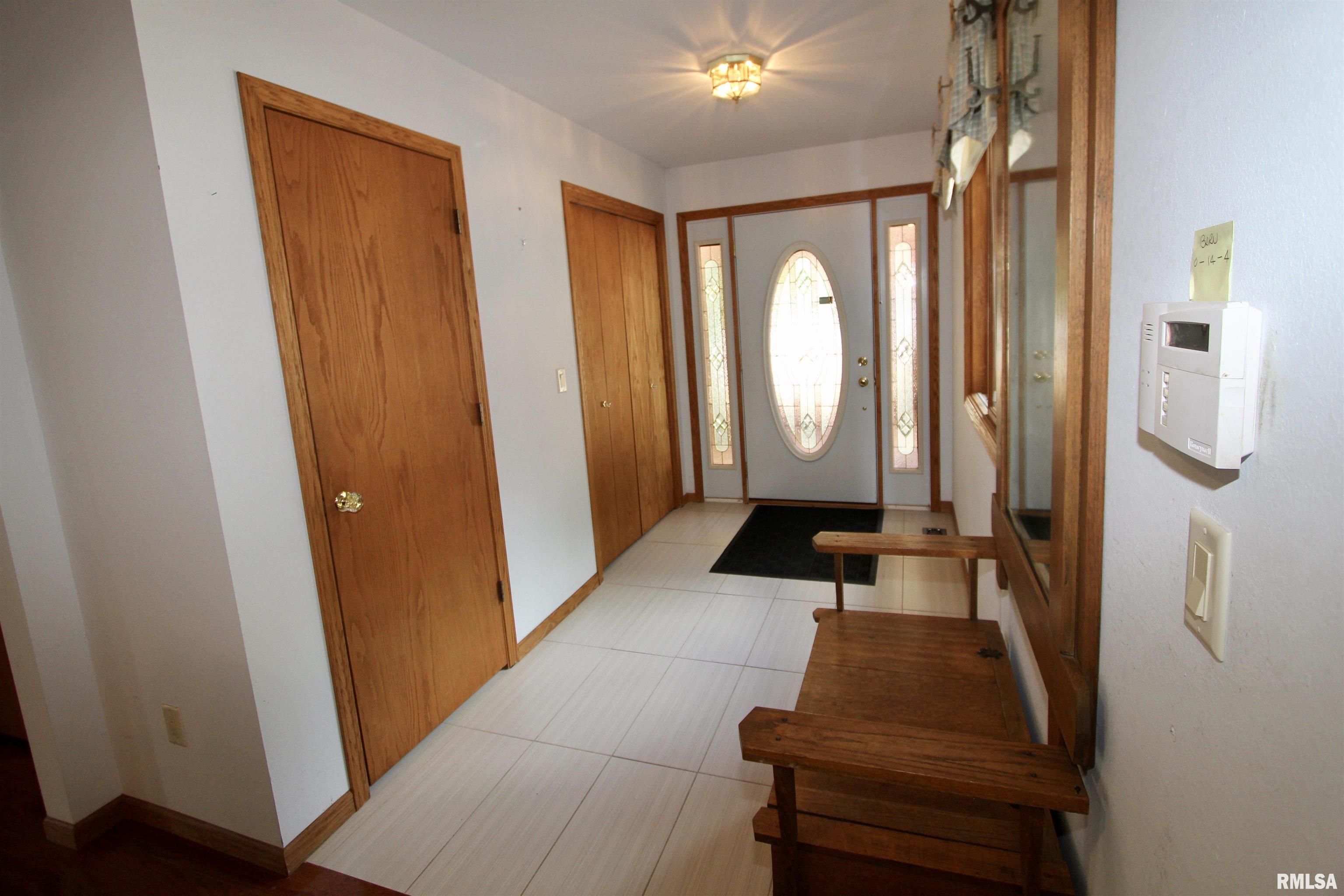 4121 North Koerner Road Peoria, IL 61615 - Photo 7 of 100