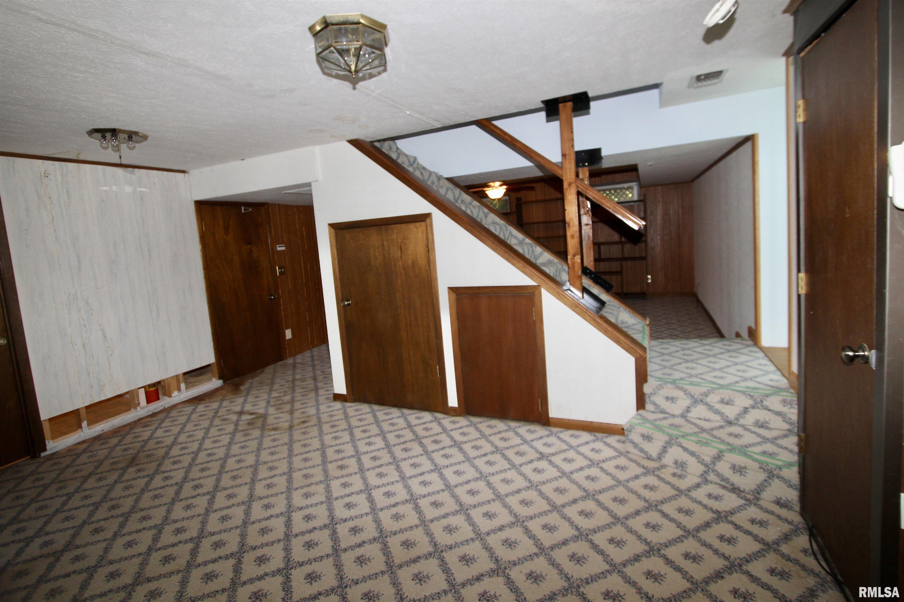 4121 North Koerner Road Peoria, IL 61615 - Photo 79 of 100