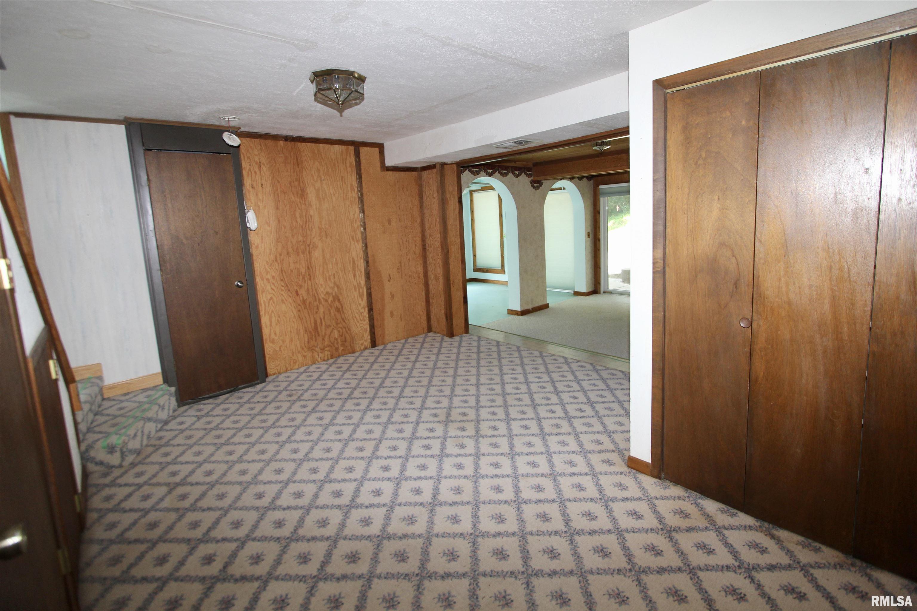 4121 North Koerner Road Peoria, IL 61615 - Photo 81 of 100