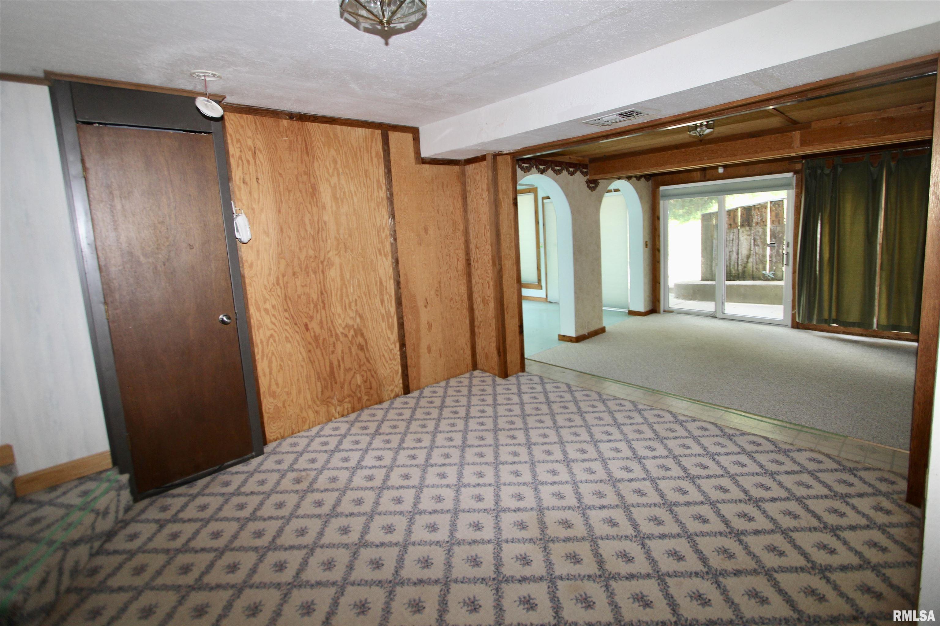 4121 North Koerner Road Peoria, IL 61615 - Photo 82 of 100