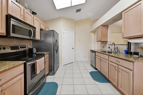 $3,000 | 2241 Soundings Court, Greenacres, FL 33413