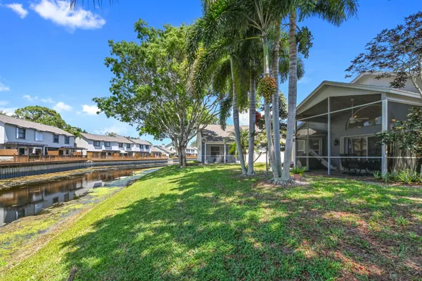 $3,000 | 2241 Soundings Court, Greenacres, FL 33413