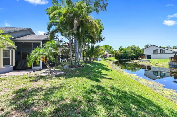 $3,000 | 2241 Soundings Court, Greenacres, FL 33413