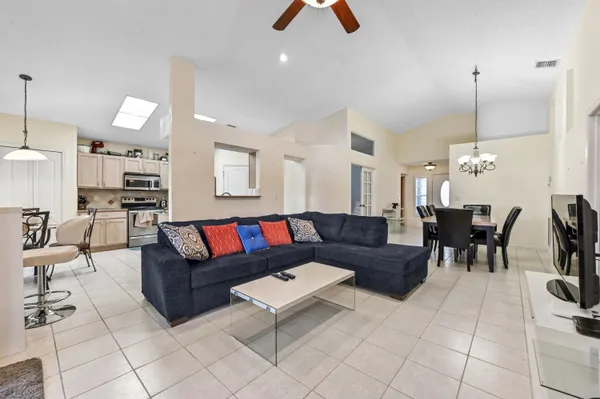 $3,000 | 2241 Soundings Court, Greenacres, FL 33413