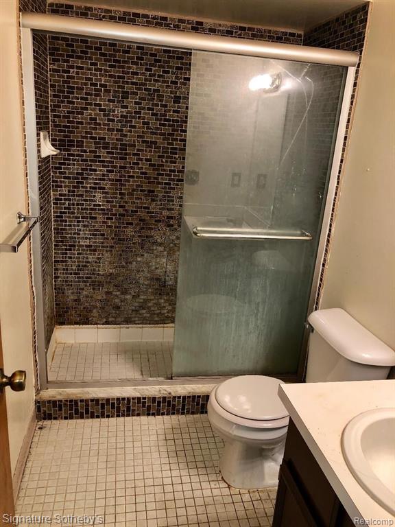 26560 Inkster Road Southfield, MI 48033 - Photo 23 of 28