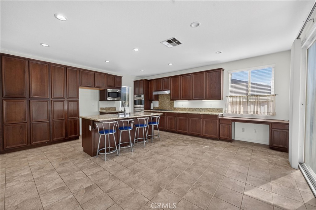 12687 Cathedral Ridge Way Riverside, CA 92503 - Photo 31 of 71