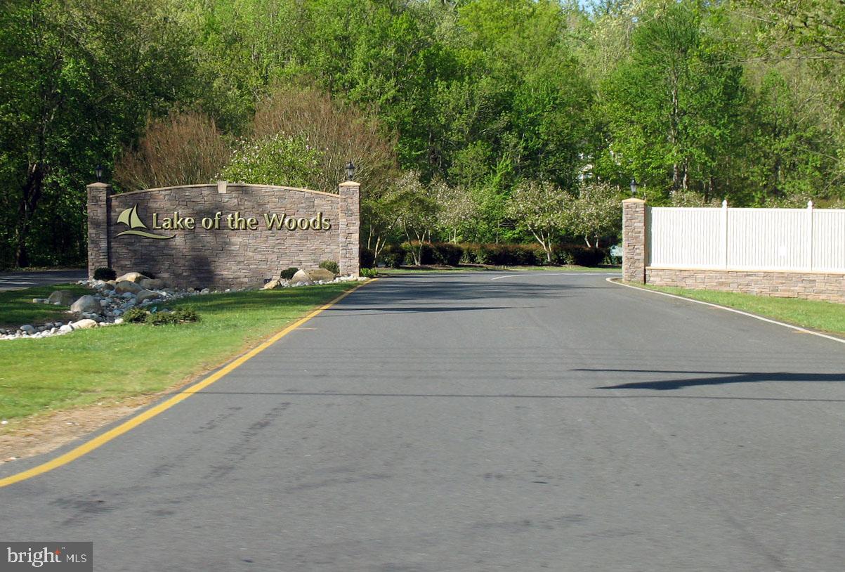 501 Harrison Circle Locust Grove, VA 22508 - Photo 56 of 58 Lake of the Woods main gate