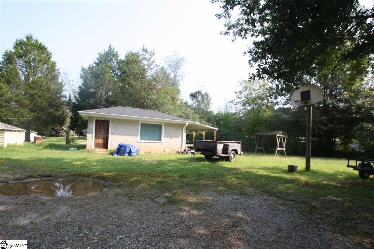 555 East Darby Road Taylors, SC 29687 - Photo 12 of 16 Gallery Image 12