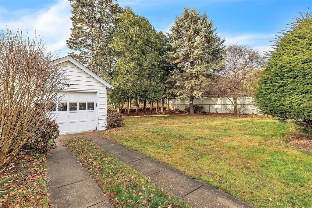 32 Reed Street Agawam, MA 01001 - Photo 25 of 26 Gallery Image 25