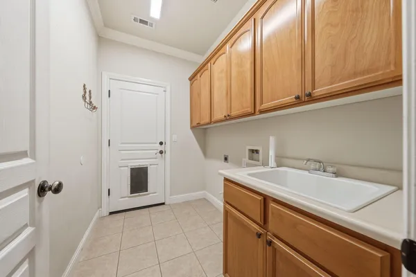 $439,000 | 3594 Laramie Street, Redding, CA 96002