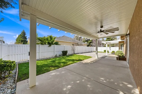 $439,000 | 3594 Laramie Street, Redding, CA 96002