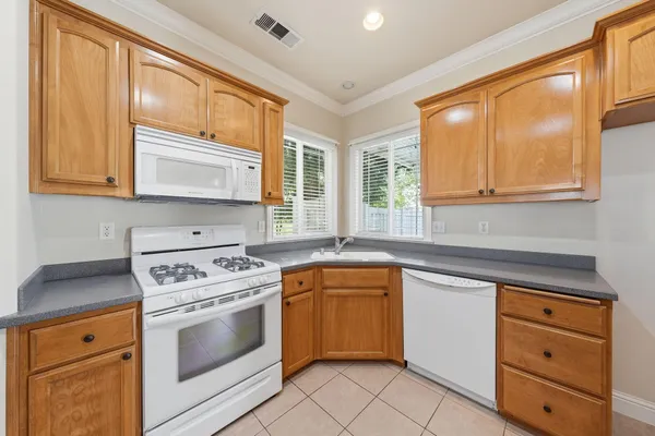 $439,000 | 3594 Laramie Street, Redding, CA 96002