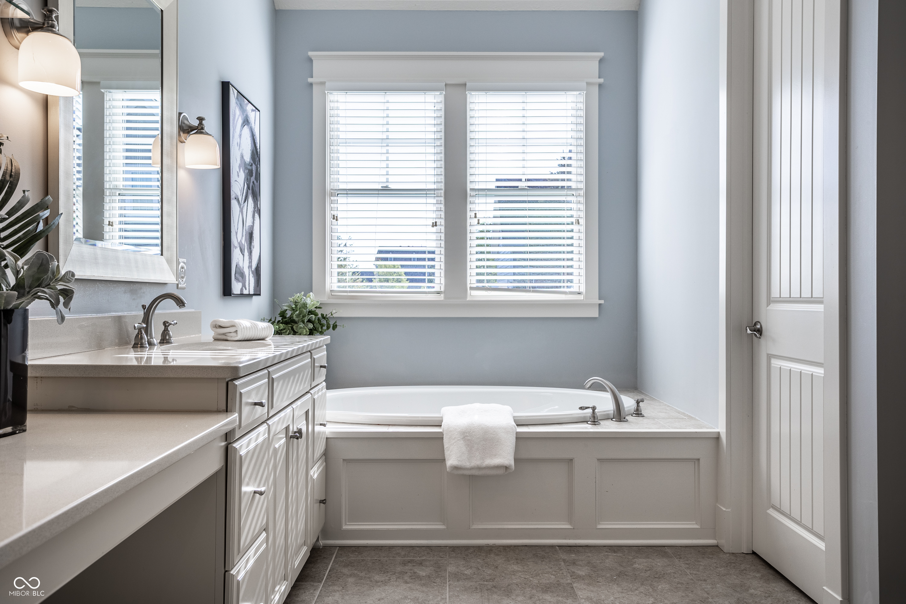 2274 Finchley Road Carmel, IN 46032 - Photo 23 of 59 Gallery Image 23