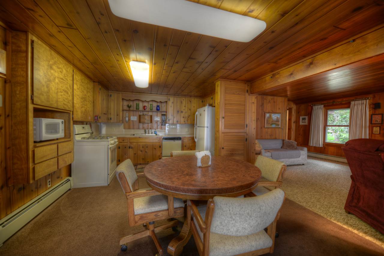 8145 South Rustic Drive Cedar, MI 49621 - Photo 23 of 45 1835906-22.JPG