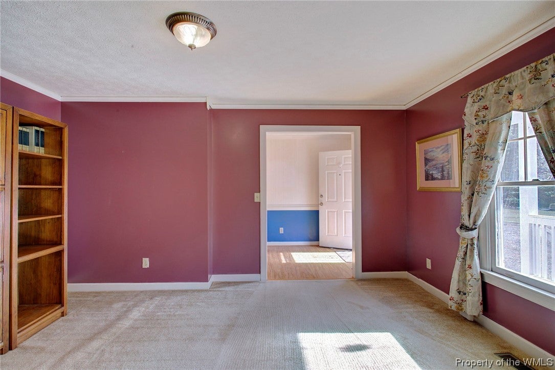7965 Dutton Road Gloucester, VA 23061 - Photo 8 of 31 Gallery Image 8