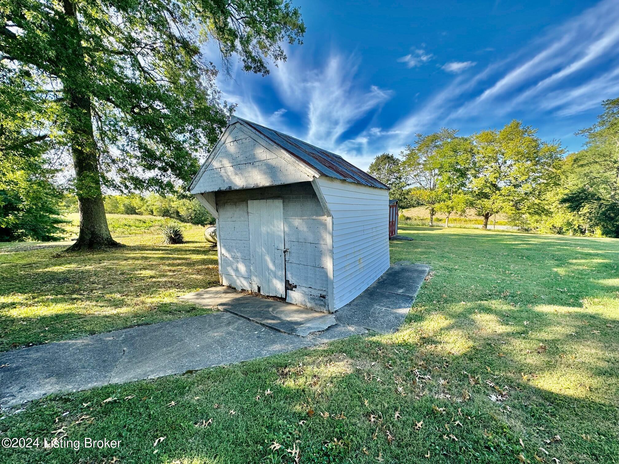 330 Texas Loop Road Springfield, KY 40069 - Photo 14 of 23 IMG_0270