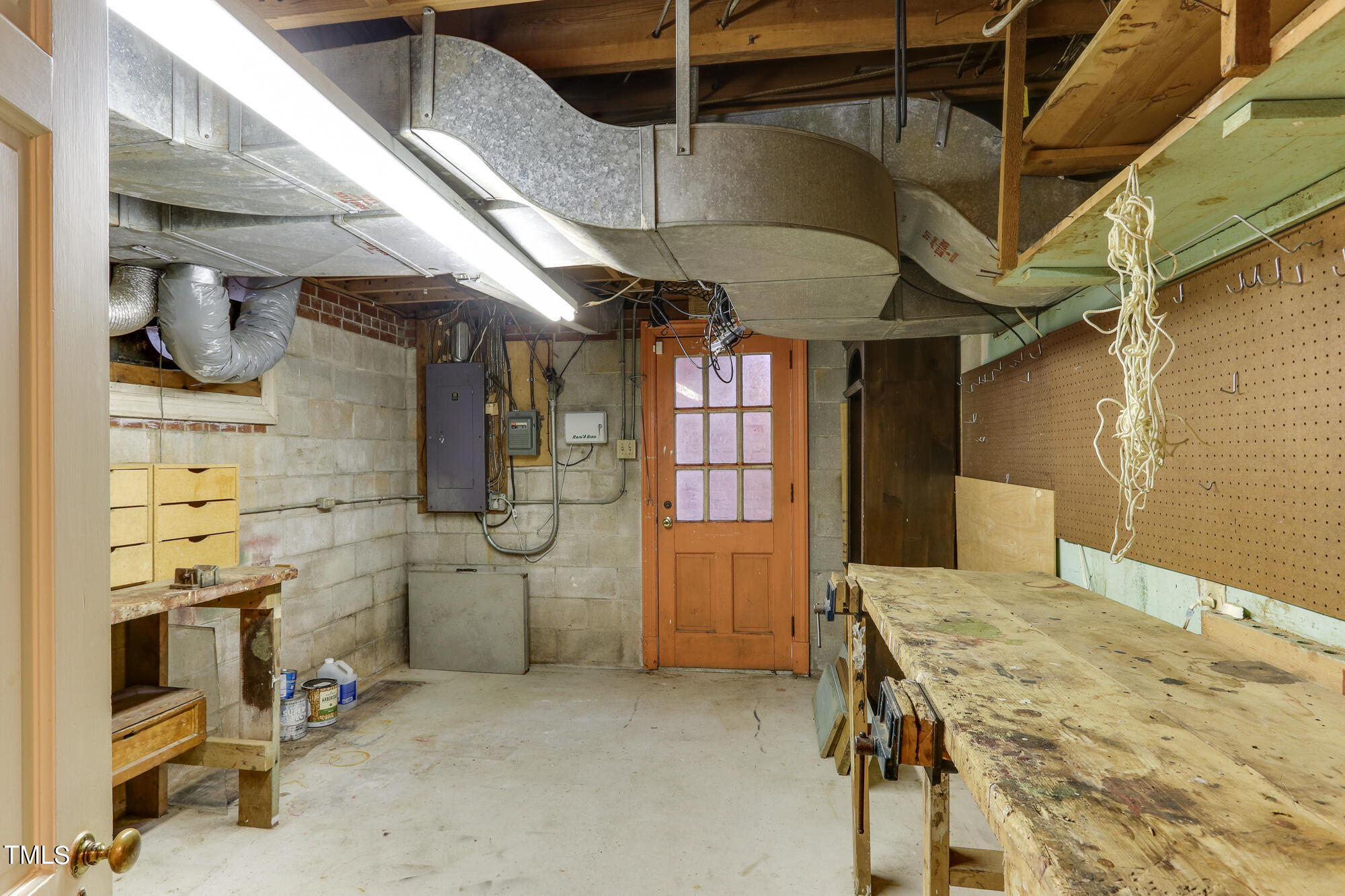 3231 Sussex Road Raleigh, NC 27607 - Photo 28 of 33 a view of a storage & utility room