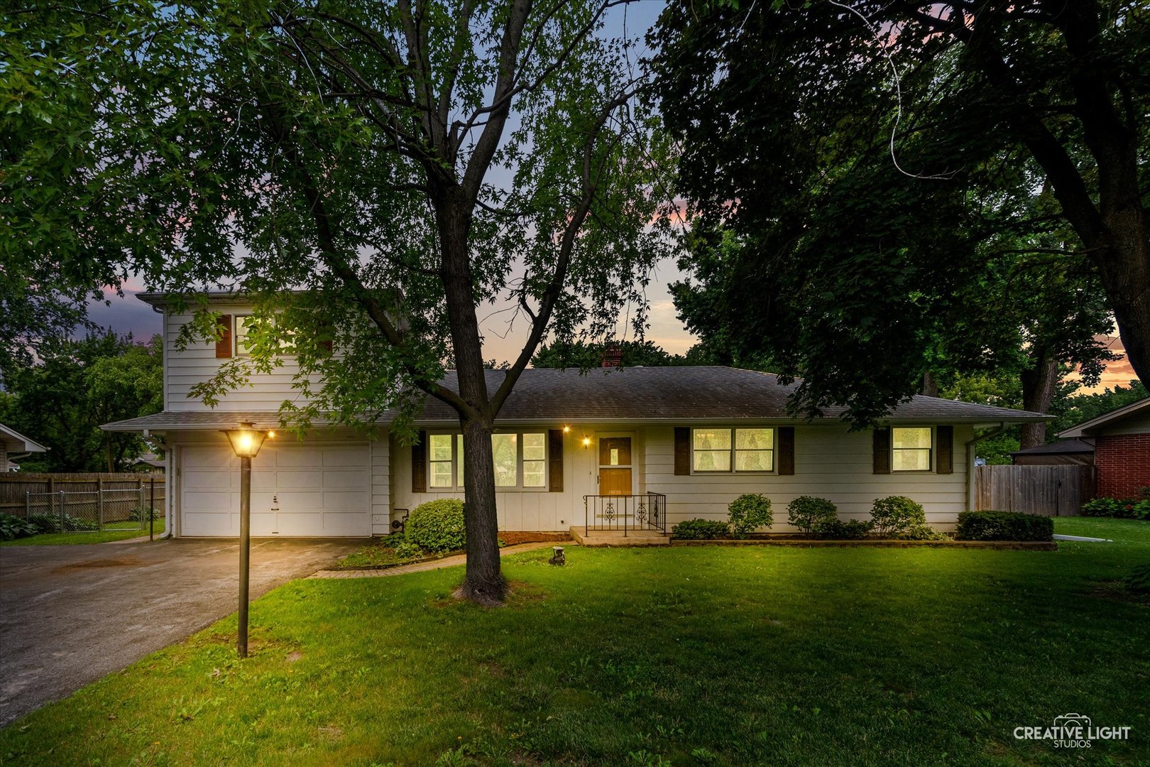 34W268 Giese Road Batavia, IL 60510 - Photo 3 of 43
