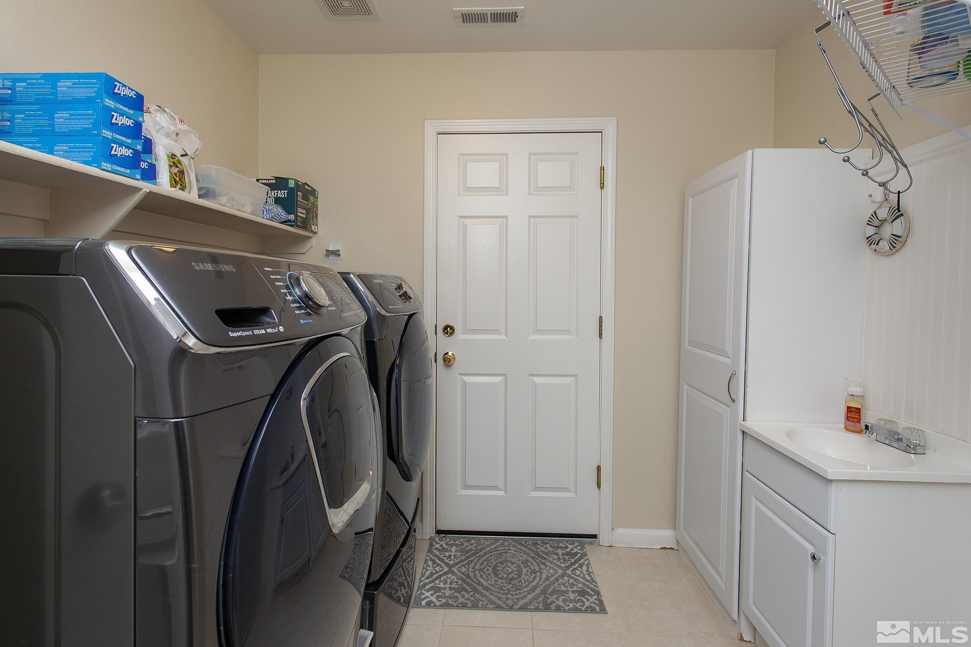 10459 Summershade Lane Reno, NV 89521 - Photo 19 of 40 Photo 19