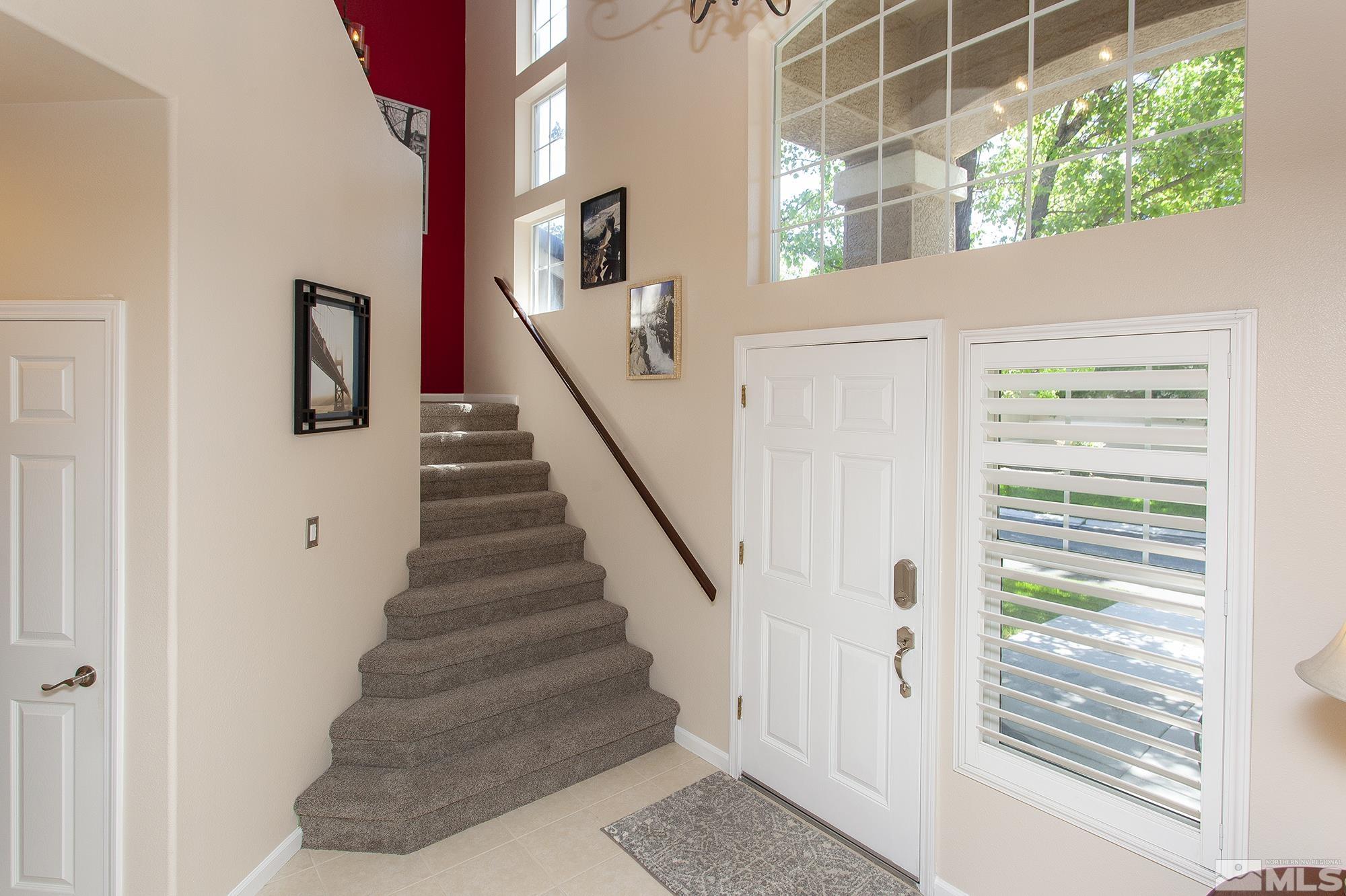 10459 Summershade Lane Reno, NV 89521 - Photo 3 of 40 Photo 3