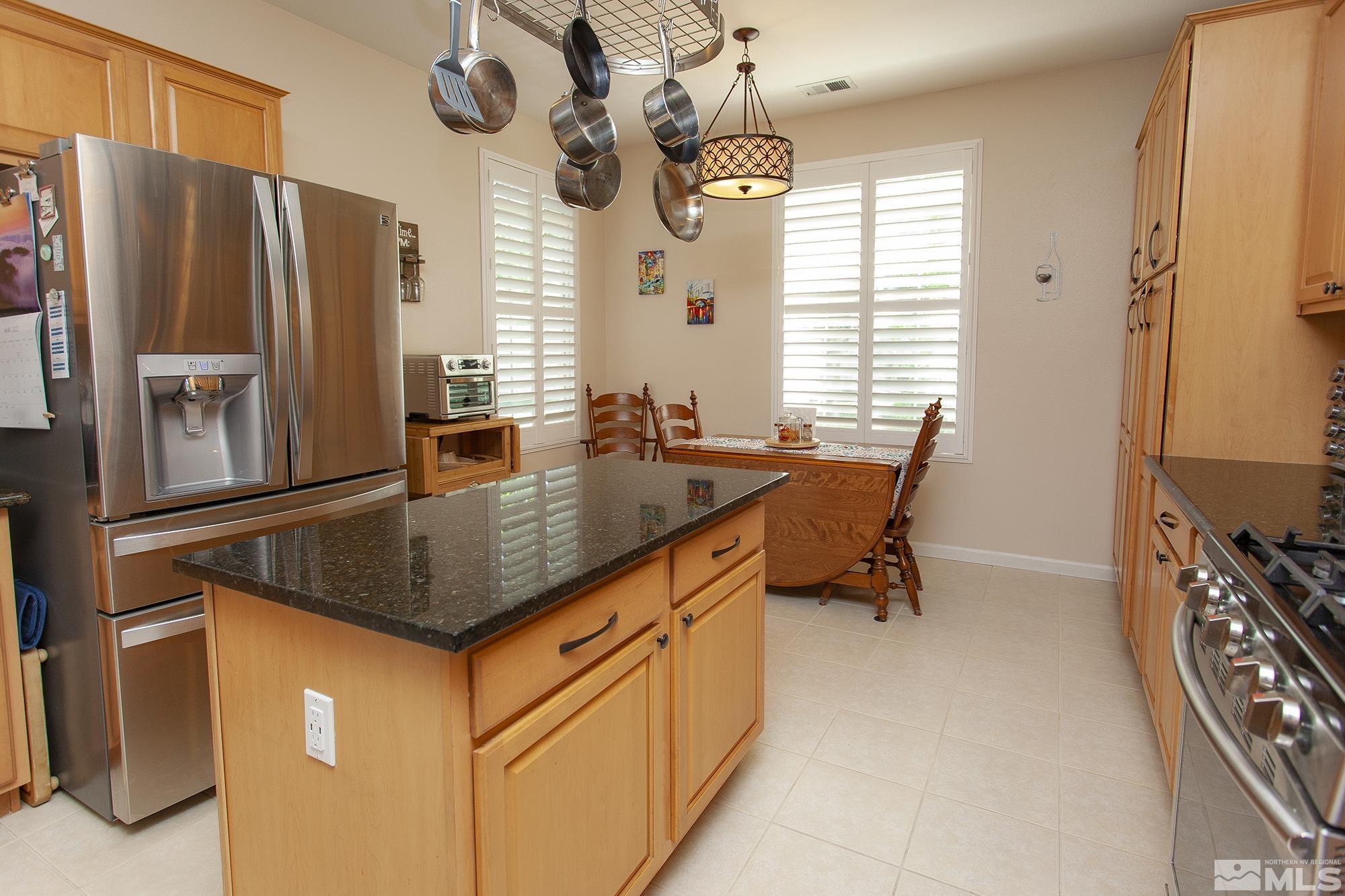 10459 Summershade Lane Reno, NV 89521 - Photo 9 of 40 Photo 9