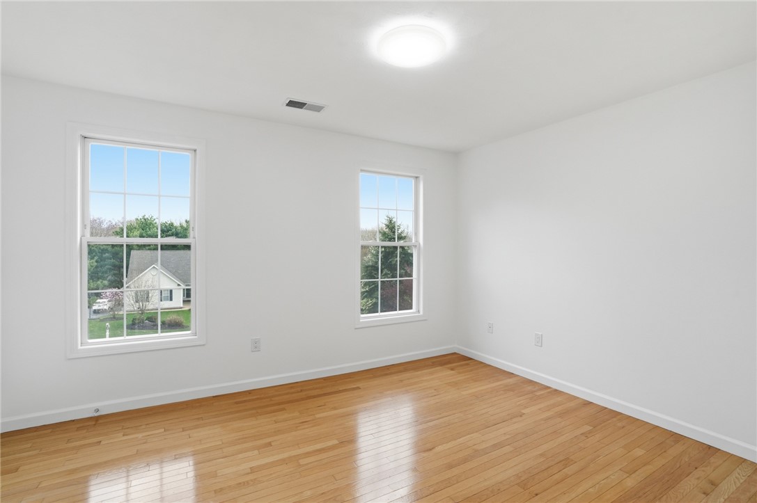 94 Castle Rocks Road Warwick, RI 02886 - Photo 31 of 32