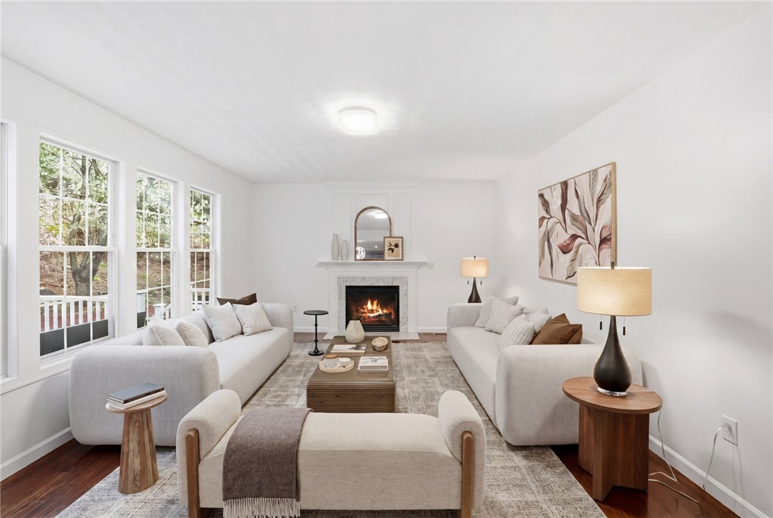 94 Castle Rocks Road Warwick, RI 02886 - Photo 4 of 32