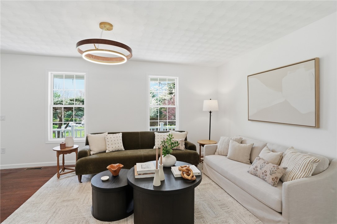 94 Castle Rocks Road Warwick, RI 02886 - Photo 7 of 32