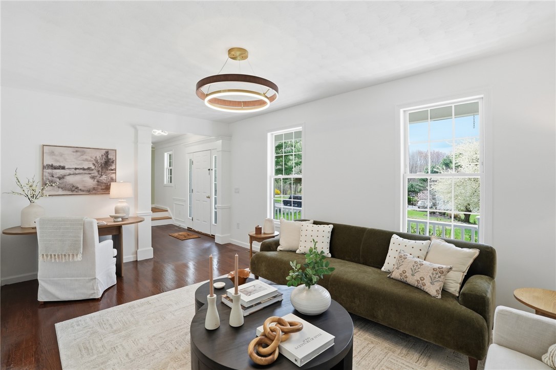 94 Castle Rocks Road Warwick, RI 02886 - Photo 8 of 32