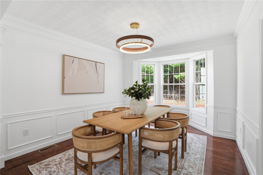 94 Castle Rocks Road Warwick, RI 02886 - Photo 10 of 32