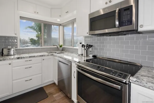 $5,900 | 1052 Isabella Avenue, Unit E, Coronado, CA 92118