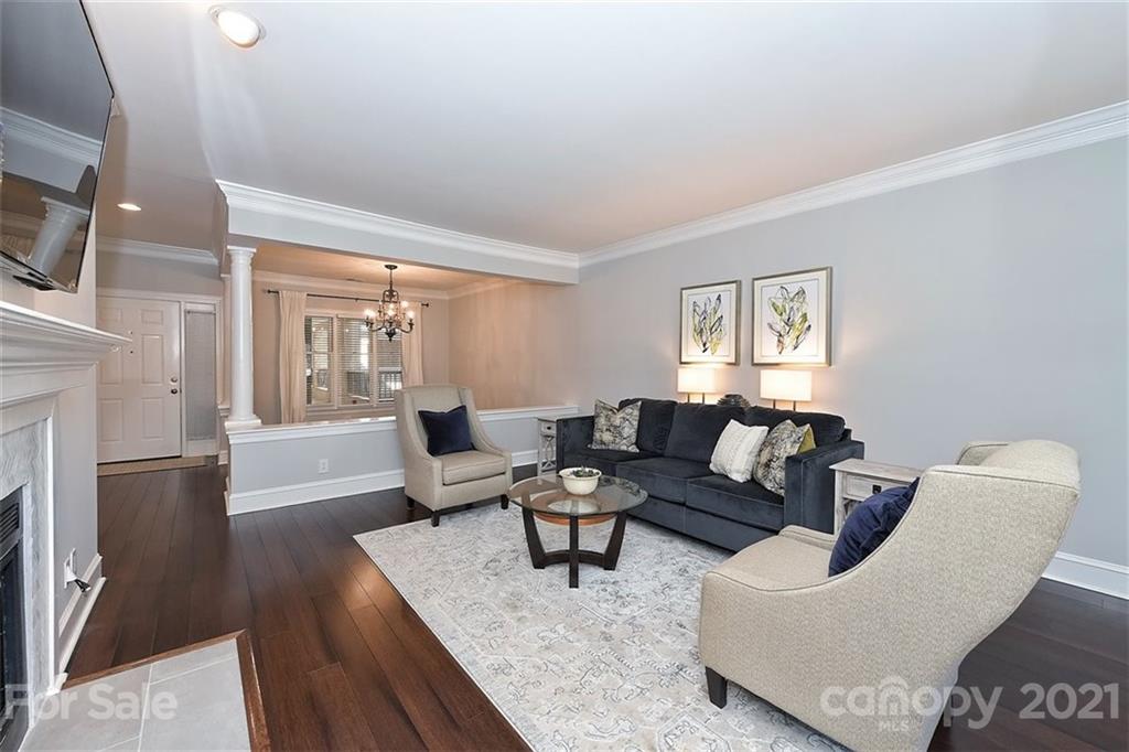 325 Queens Road, Unit 16 Charlotte, NC 28204 - Photo 15 of 39 Gallery Image 15