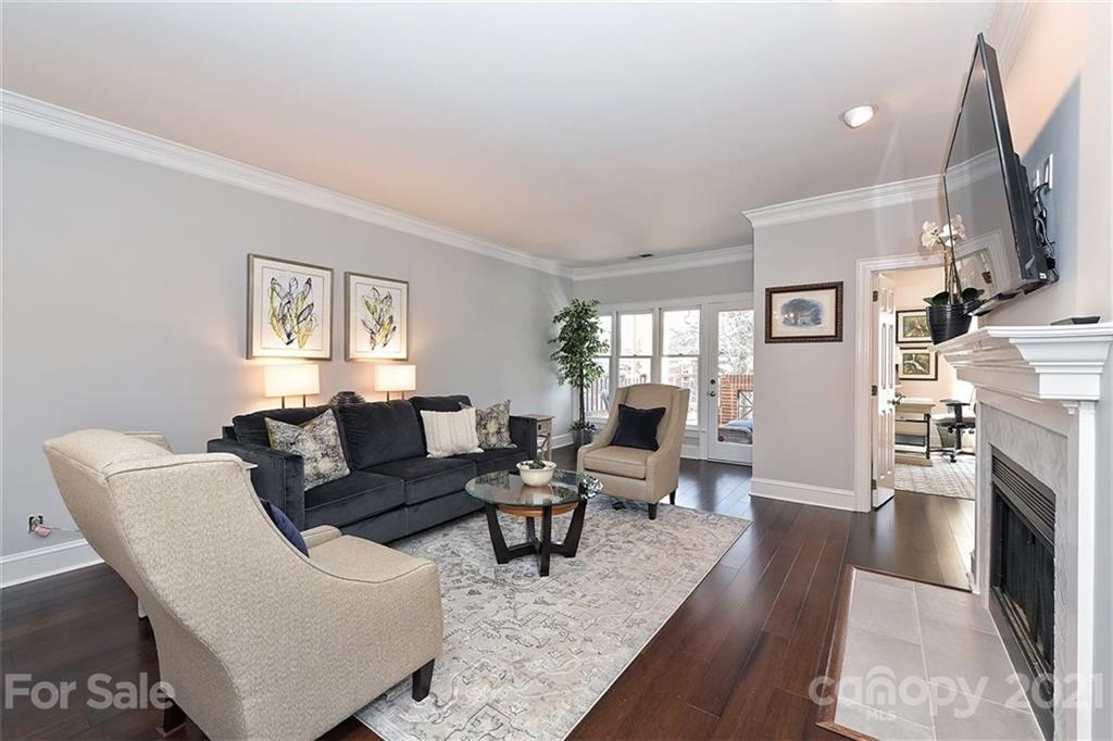 325 Queens Road, Unit 16 Charlotte, NC 28204 - Photo 16 of 39 Gallery Image 16