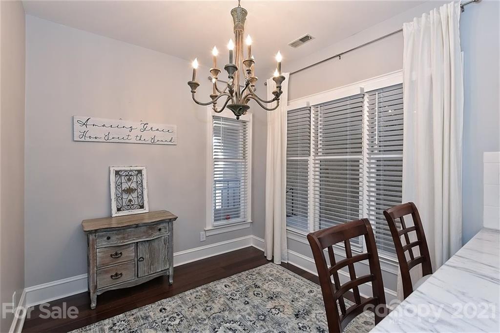 325 Queens Road, Unit 16 Charlotte, NC 28204 - Photo 23 of 39 Gallery Image 23