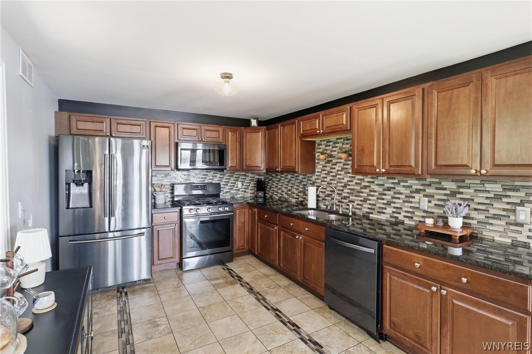 2296 East River Road Grand Island, NY 14072 - Photo 13 of 49