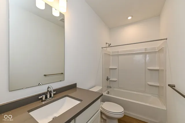 $360,000 | 928 East 24th Street, Indianapolis, IN 46205